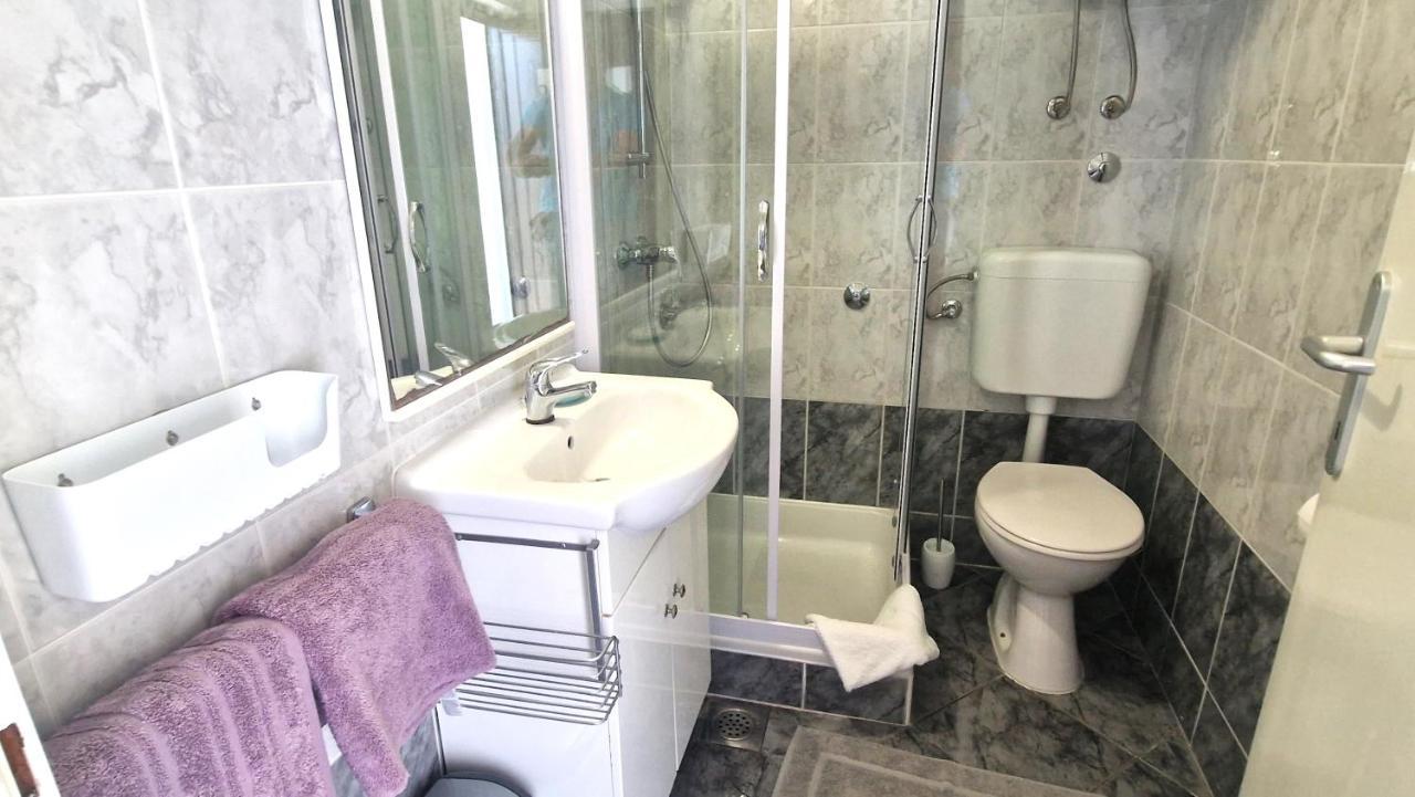 Garden Apartments Крк Экстерьер фото